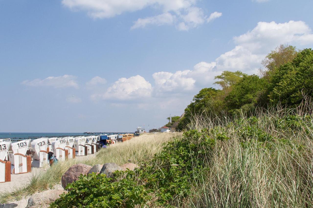 Hotel Am Strand Ostseebad Kühlungsborn 外观 照片