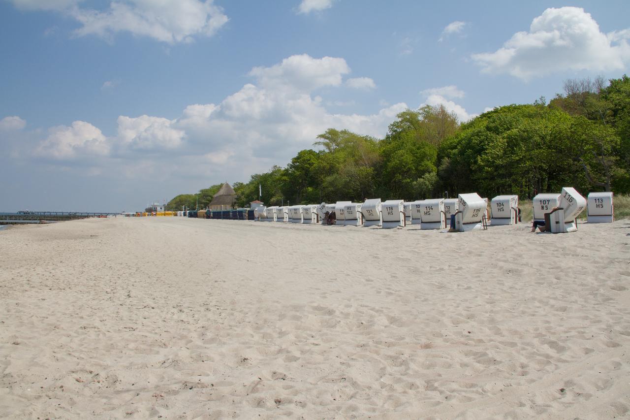 Hotel Am Strand Ostseebad Kühlungsborn 外观 照片