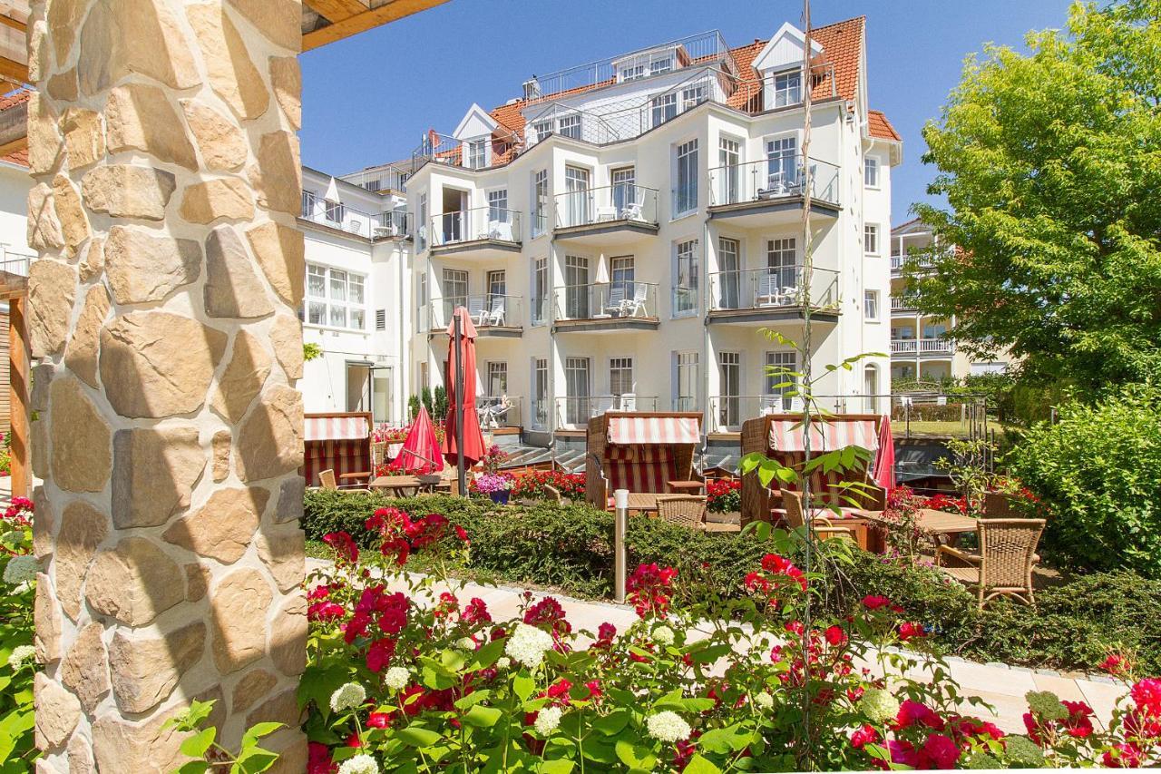 Hotel Am Strand Ostseebad Kühlungsborn 外观 照片